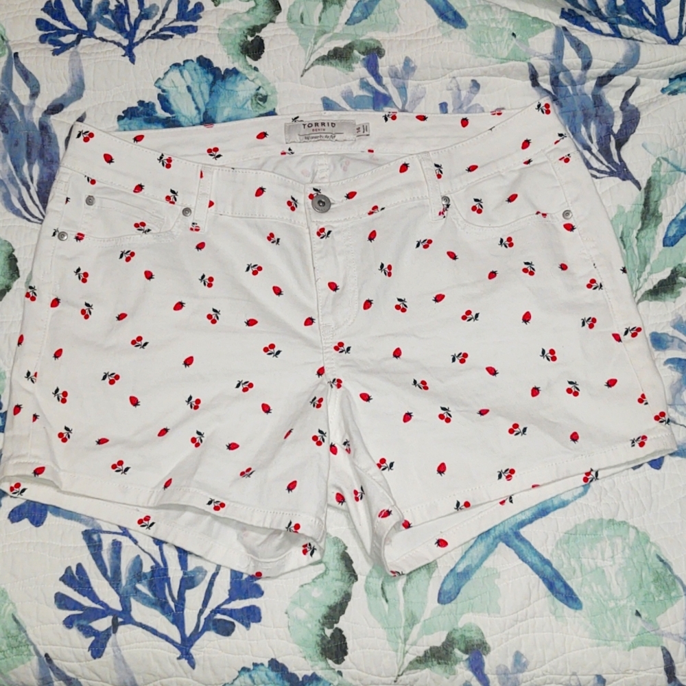 Torrid jean shorts